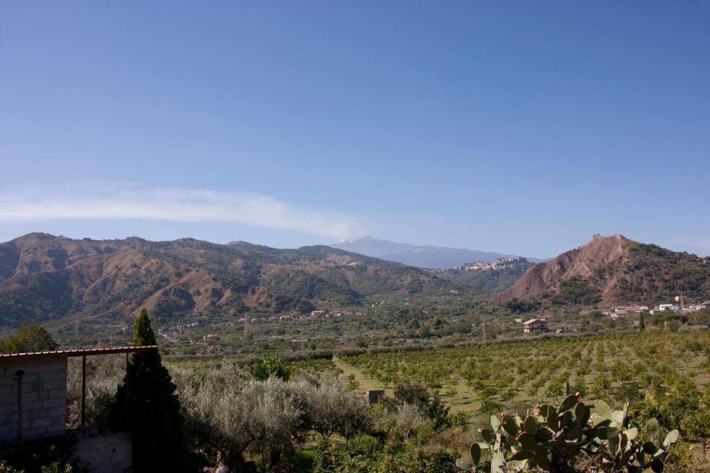Agriturismo Ghiritina Francavilla di Sicilia Oda fotoğraf